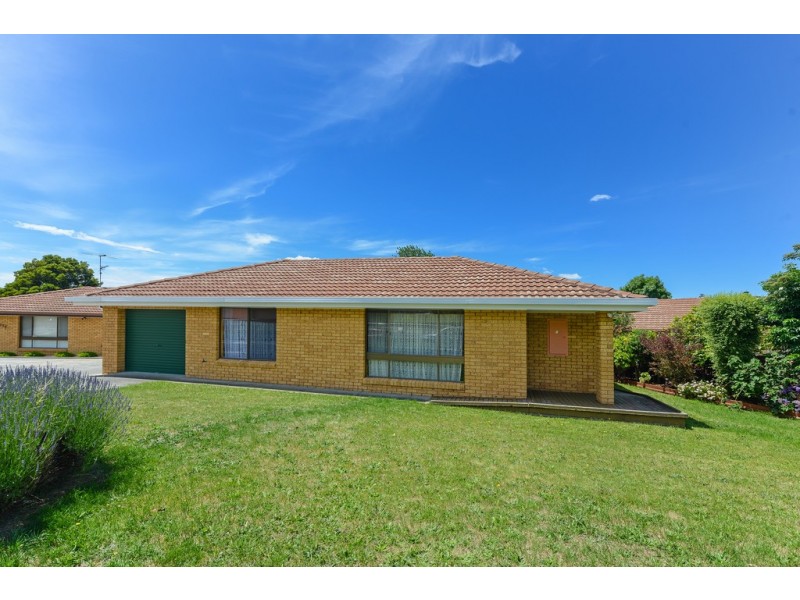 1/2-3 Verbena Place, Glenorchy TAS 7010