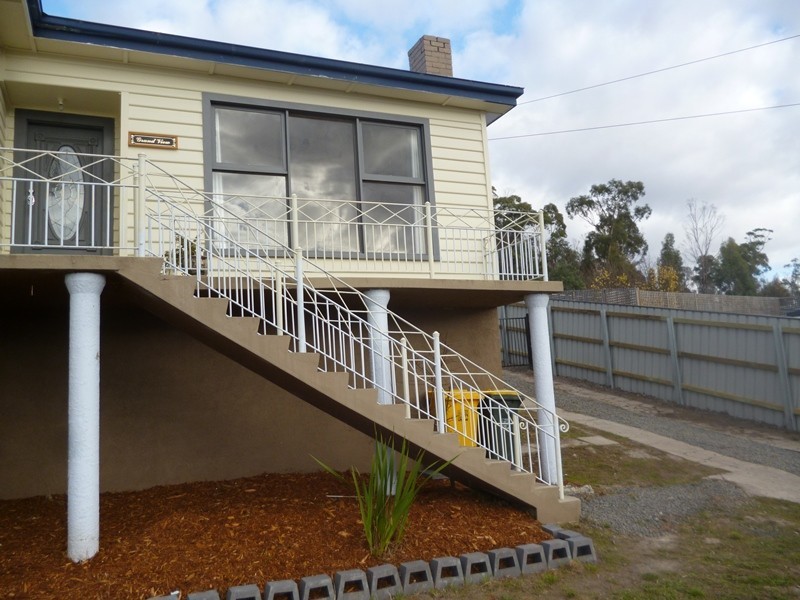 15 Trevor Terrace, New Norfolk TAS 7140