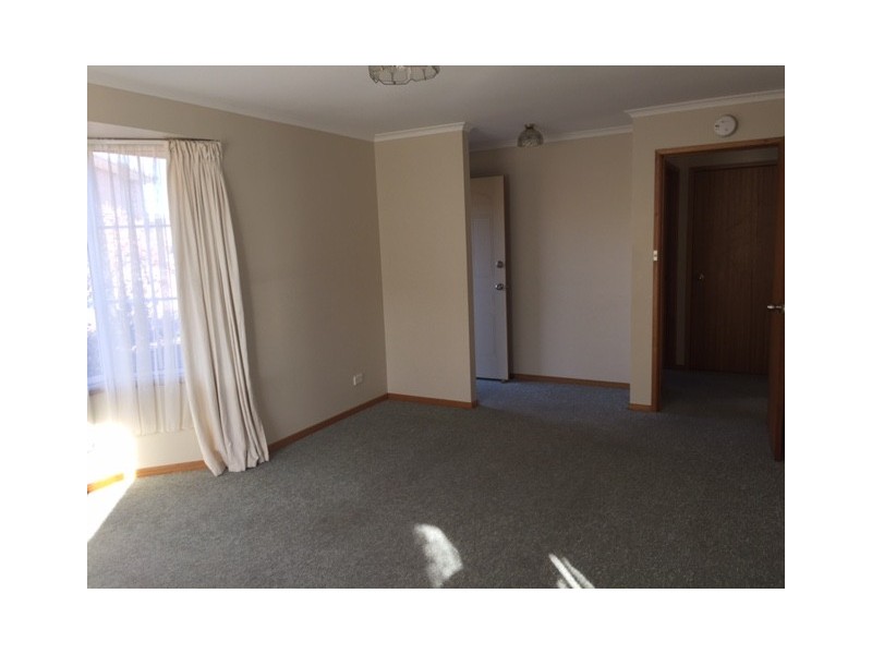 4/16 Evergreen Terrace, Geilston Bay TAS 7015
