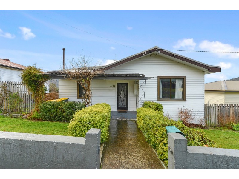 30 Trevor Terrace, New Norfolk TAS 7140