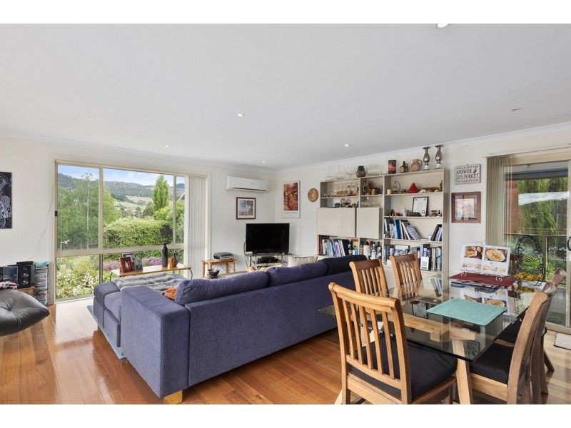 31 Pioneer Avenue, New Norfolk TAS 7140