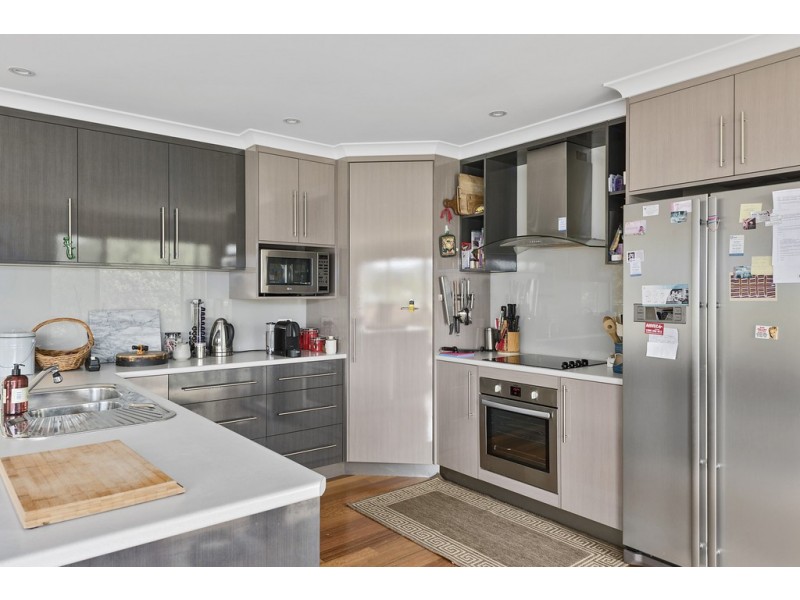 31 Pioneer Avenue, New Norfolk TAS 7140