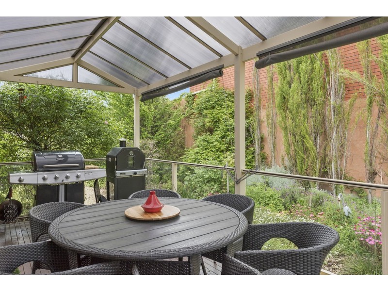 31 Pioneer Avenue, New Norfolk TAS 7140