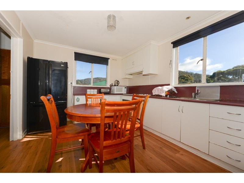 16 Allunga Road, Chigwell TAS 7011