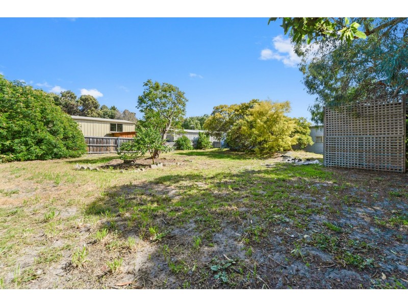 4 Esplanade, Midway Point TAS 7171