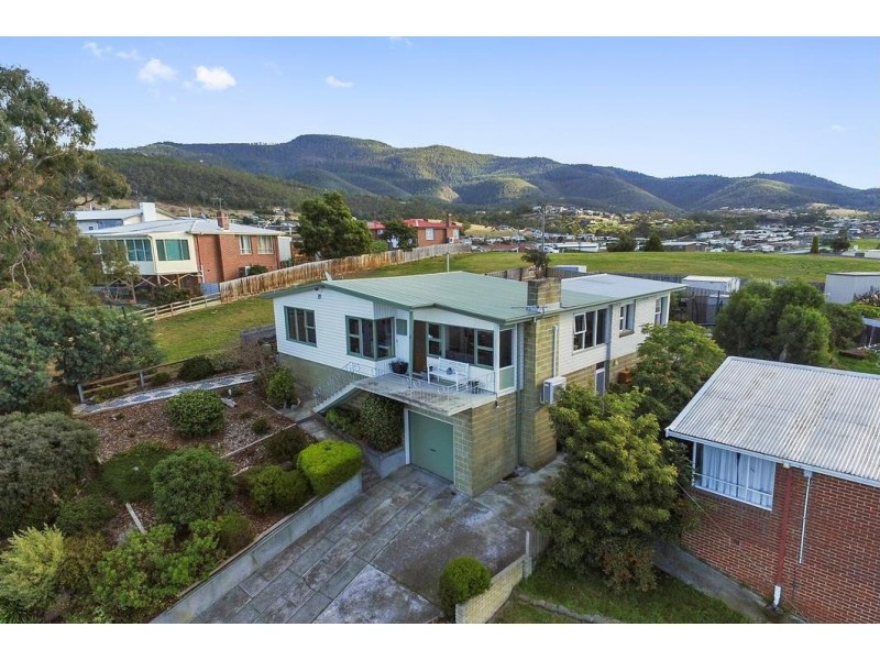8 Dalgetty Street, Claremont TAS 7011
