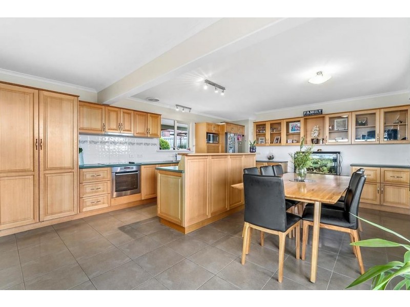 8 Dalgetty Street, Claremont TAS 7011