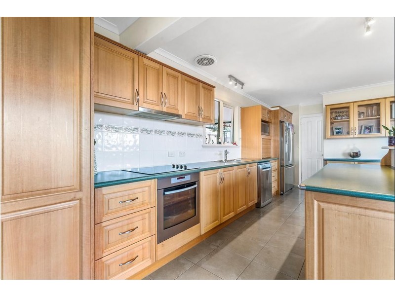 8 Dalgetty Street, Claremont TAS 7011
