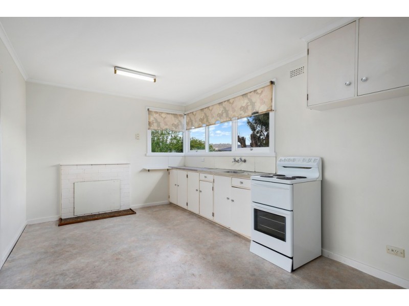 1 Giddy Avenue, New Norfolk TAS 7140