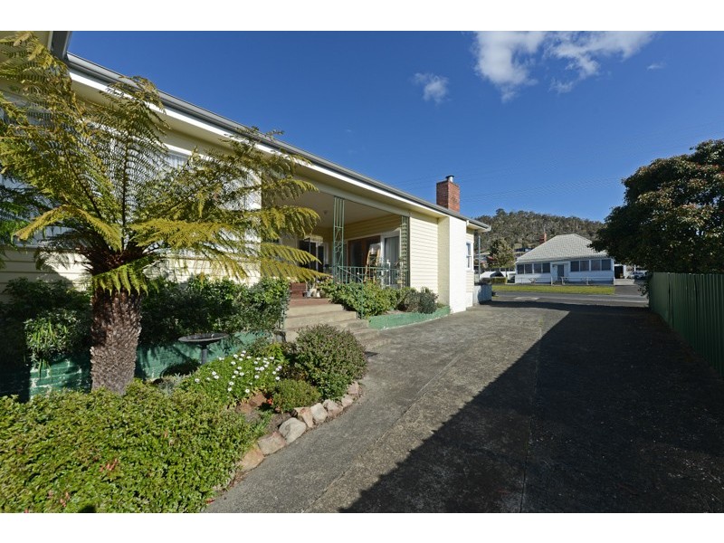 34 Blair Street, New Norfolk TAS 7140