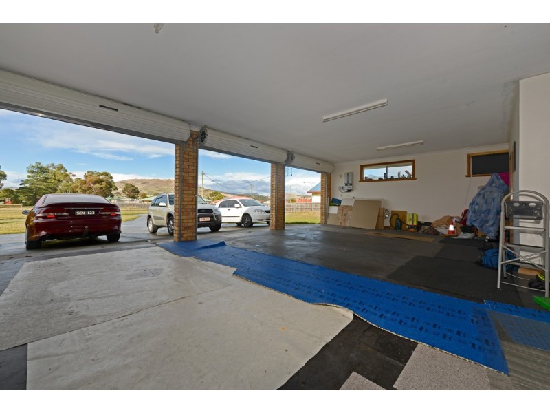 5 River Court, Brighton TAS 7030