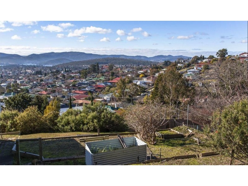 12 Rosehill Crescent, Lenah Valley TAS 7008