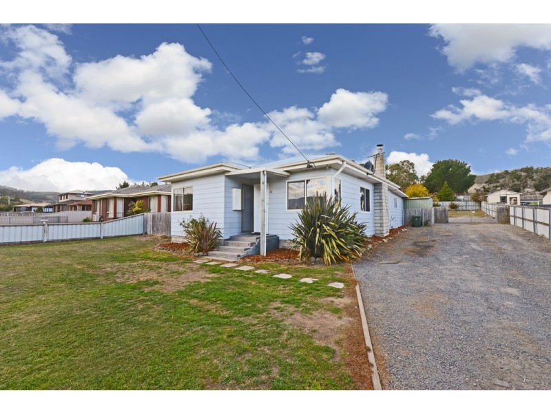 32 Swan Street, Bagdad TAS 7030