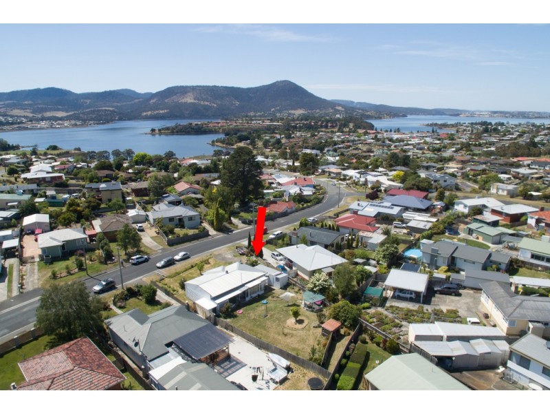 45 Hilton Road, Claremont TAS 7011