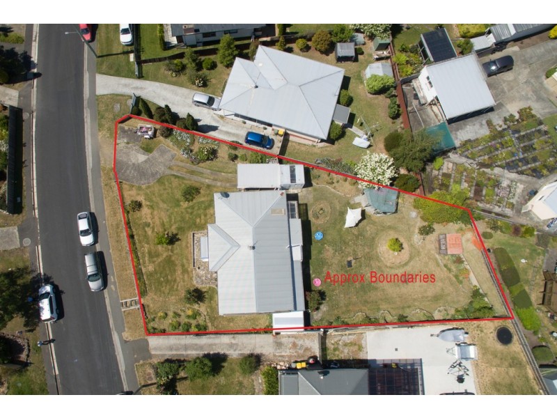 45 Hilton Road, Claremont TAS 7011