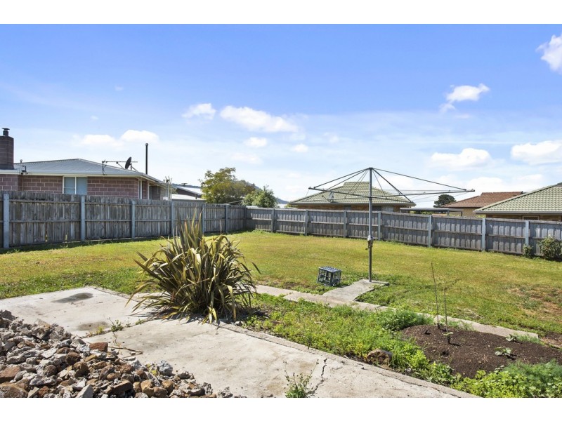 2B Edgar Street, Claremont TAS 7011
