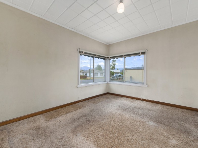 4 Second Avenue, New Norfolk TAS 7140