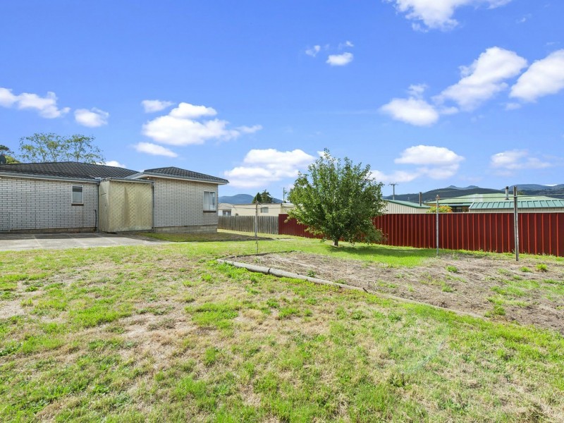4 Second Avenue, New Norfolk TAS 7140
