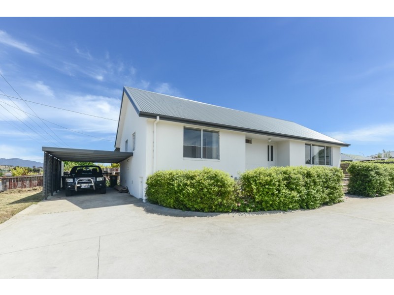 1/70 Andrew Street, Brighton TAS 7030