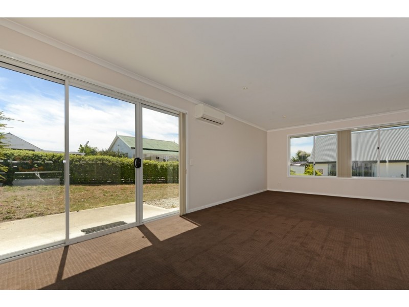 1/70 Andrew Street, Brighton TAS 7030