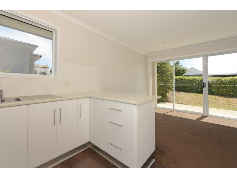 1/70 Andrew Street, Brighton TAS 7030