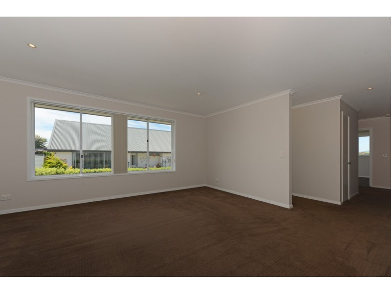 1/70 Andrew Street, Brighton TAS 7030
