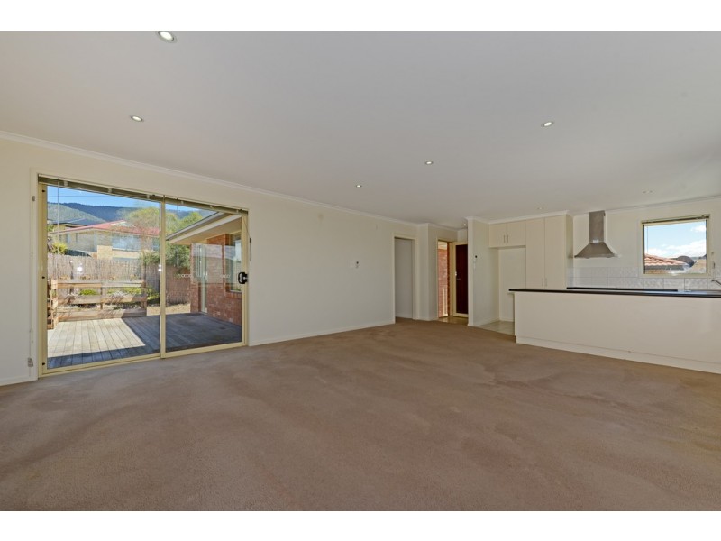 1/11 Ebden Street, Claremont TAS 7011