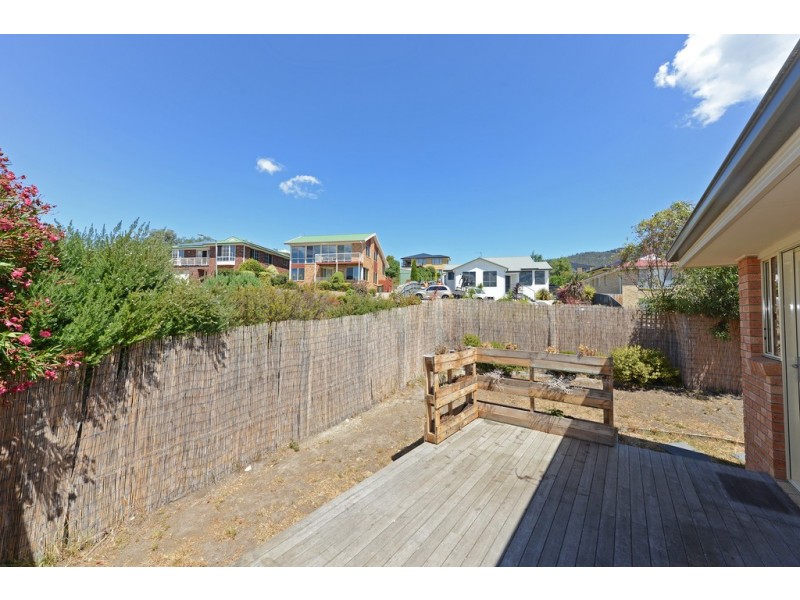 1/11 Ebden Street, Claremont TAS 7011