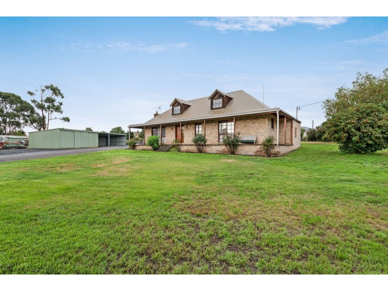 13 High Street, Bothwell TAS 7030