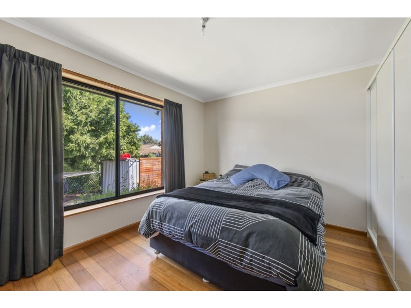 43 Pioneer Avenue, New Norfolk TAS 7140