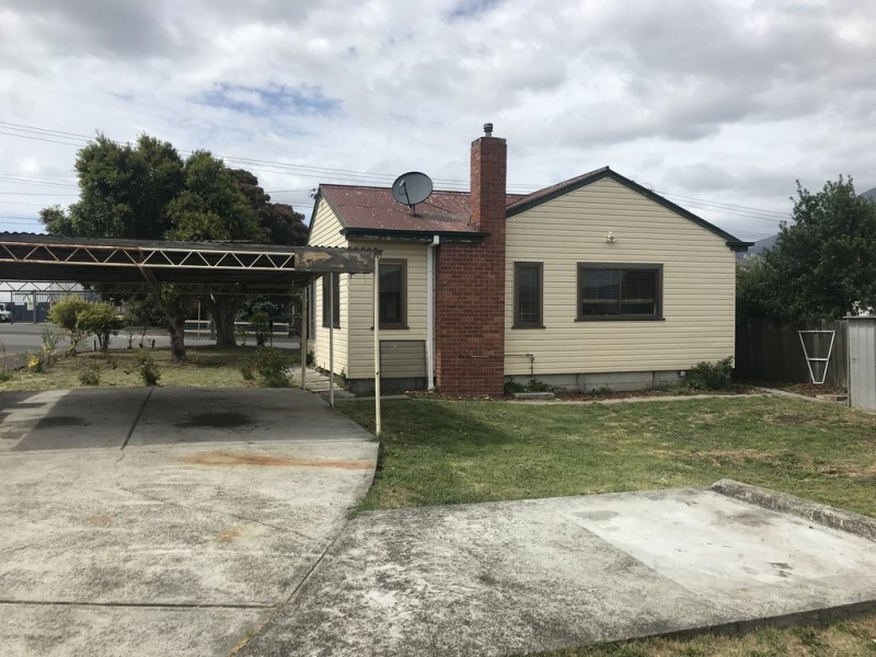 44 Lampton Avenue, Derwent Park TAS 7009