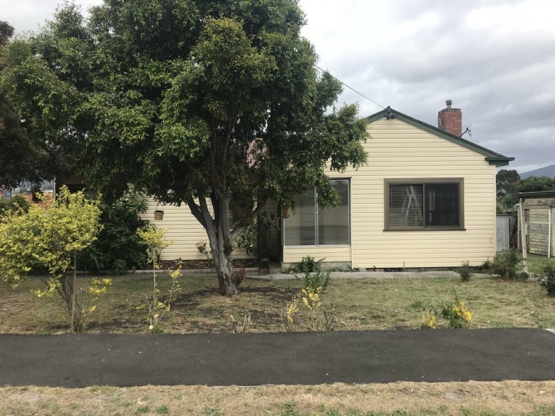 44 Lampton Avenue, Derwent Park TAS 7009