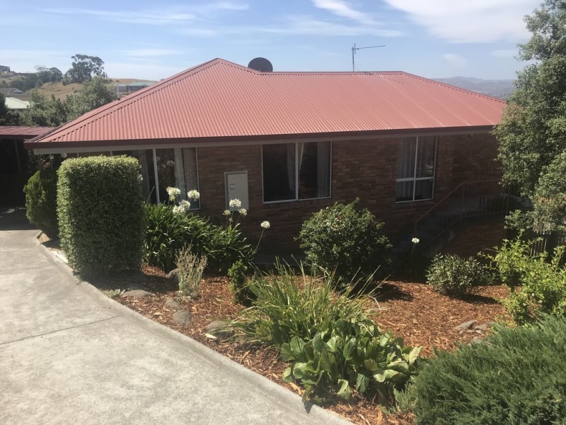 8 Bonwick Court, Claremont TAS 7011