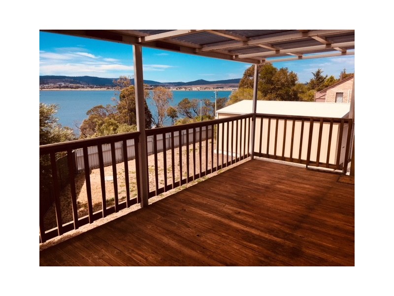 41 Esplanade, Midway Point TAS 7171