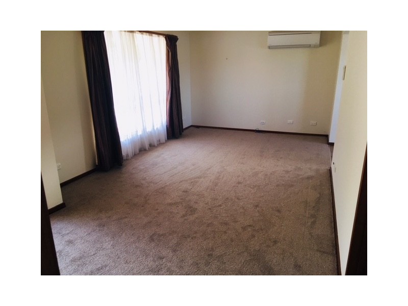 41 Esplanade, Midway Point TAS 7171