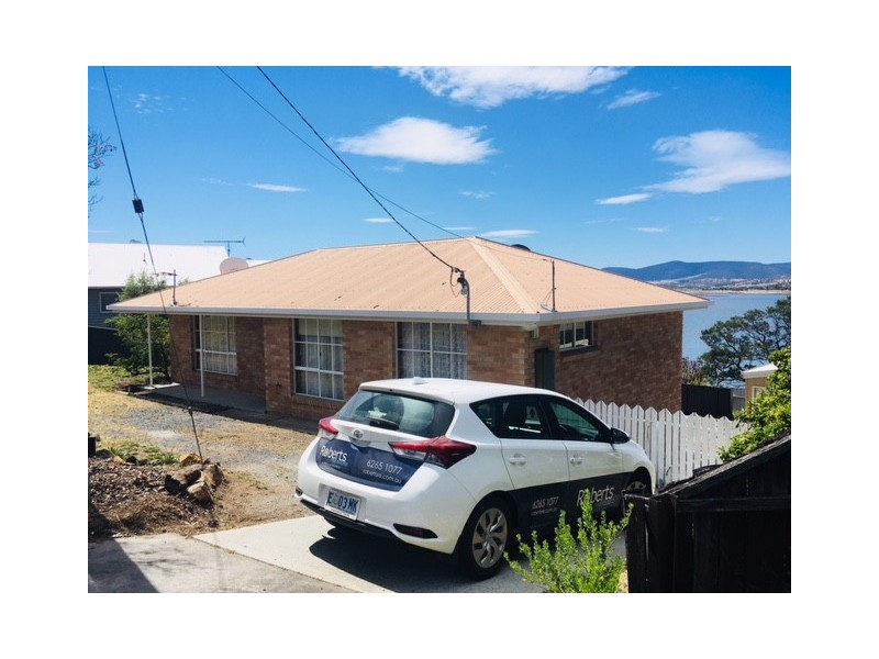 41 Esplanade, Midway Point TAS 7171