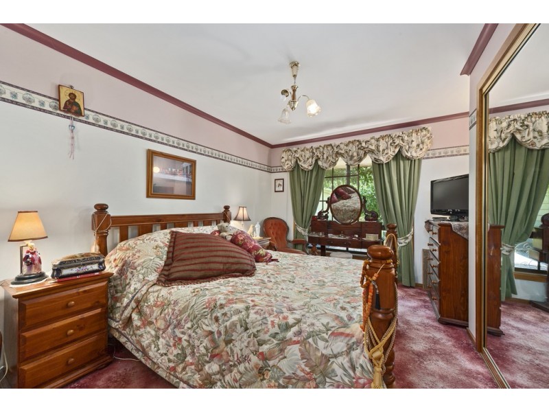 2 Oakdale Road, New Norfolk TAS 7140
