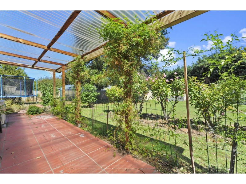 2 Oakdale Road, New Norfolk TAS 7140