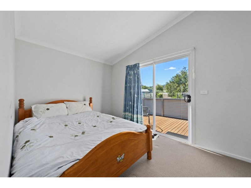 2 Oakdale Road, New Norfolk TAS 7140