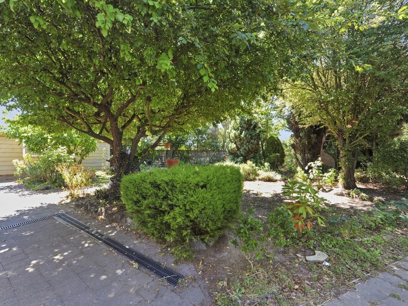 2 Oakdale Road, New Norfolk TAS 7140