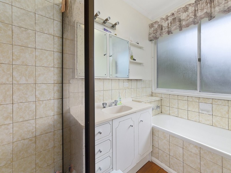 12 Arncliffe Road, Austins Ferry TAS 7011