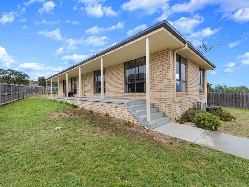 16 Collis Court, Brighton TAS 7030