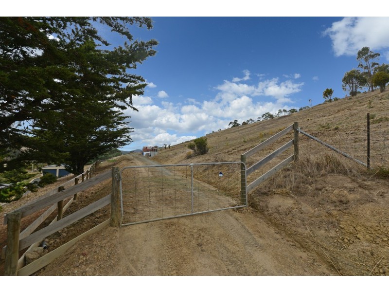 120 Dysart Drive, Dysart TAS 7030