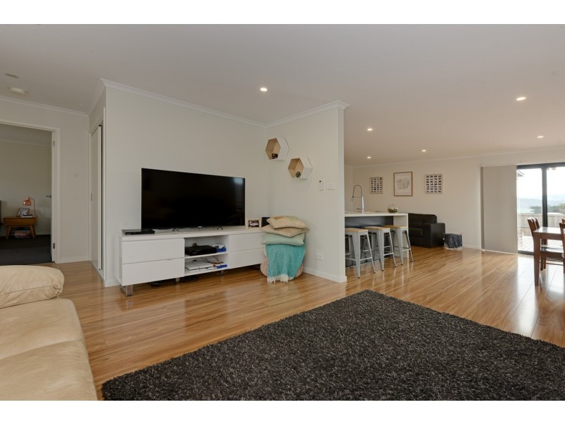 18D Burrows Avenue, Brighton TAS 7030