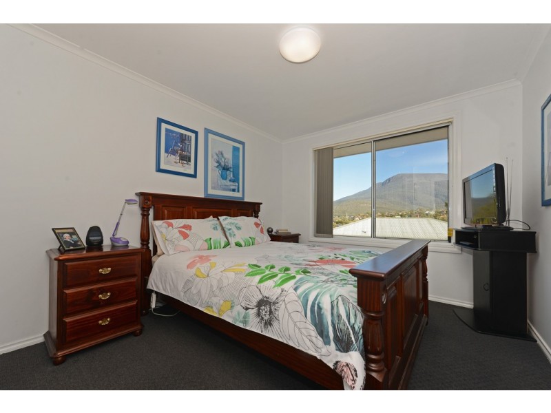 1/11 Sawyer Avenue, West Moonah TAS 7009