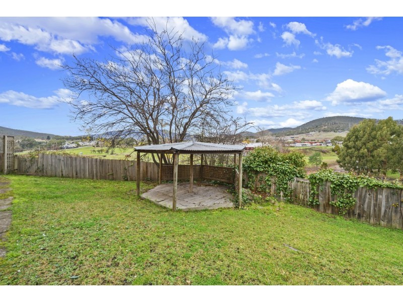 20 Bathurst Street, New Norfolk TAS 7140