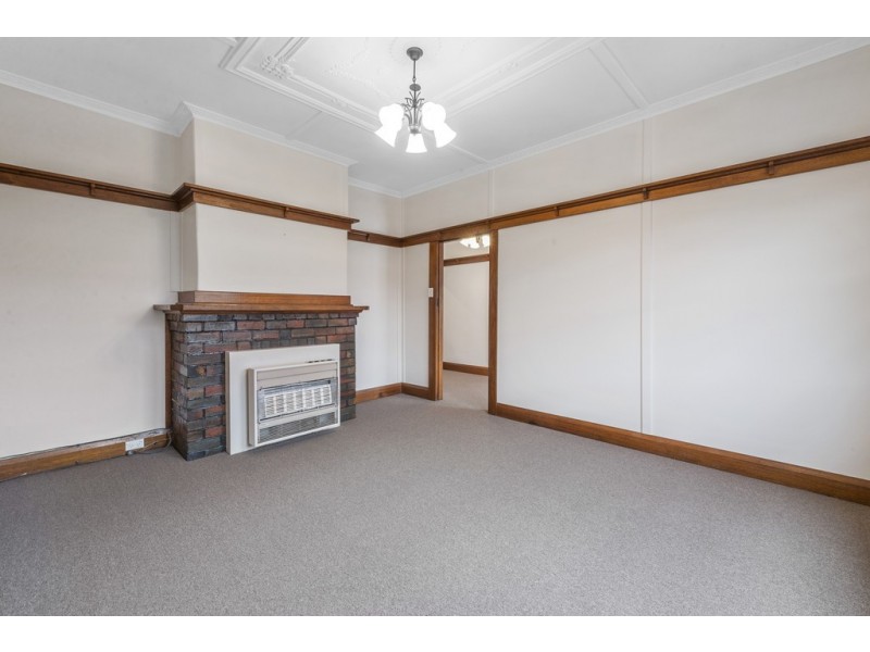 23 Pioneer Avenue, New Norfolk TAS 7140