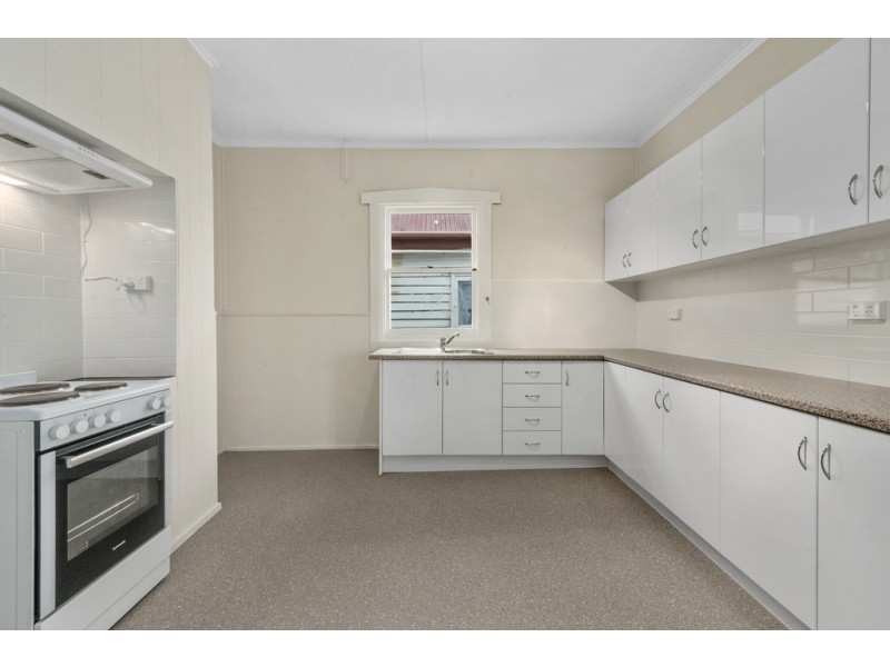 23 Pioneer Avenue, New Norfolk TAS 7140