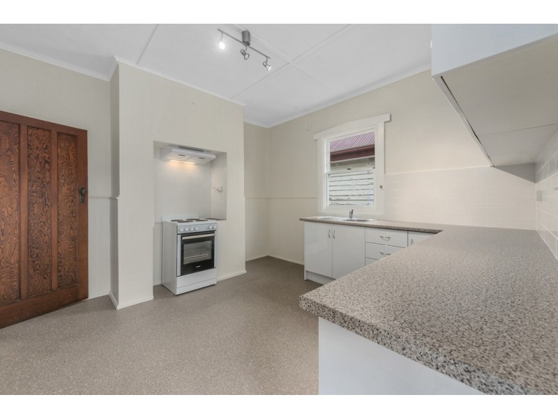 23 Pioneer Avenue, New Norfolk TAS 7140
