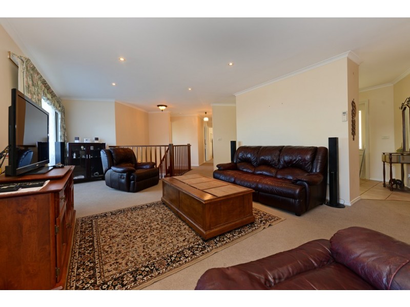 16 Chatterton Court, Claremont TAS 7011